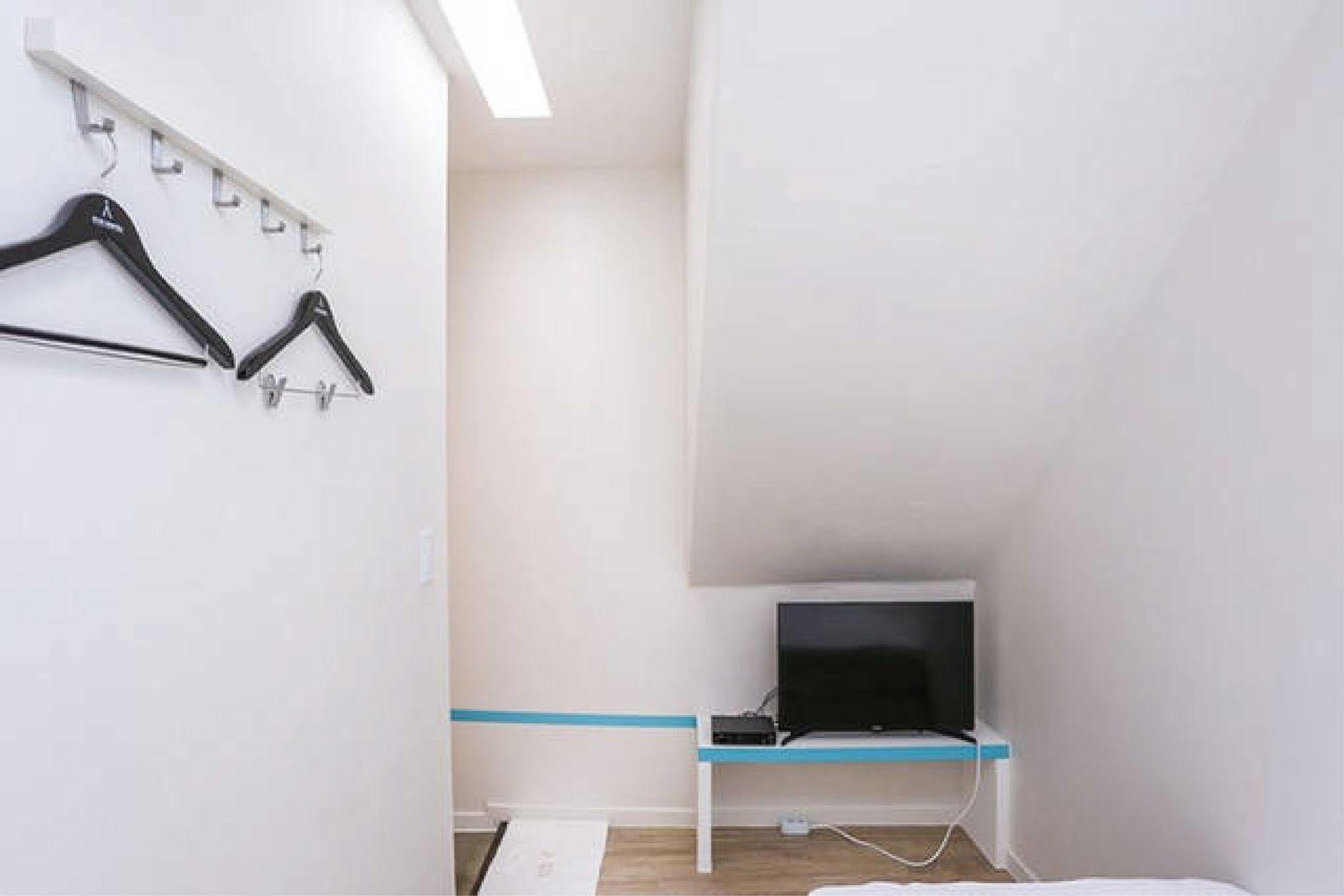 Starhostel Dongdaemun Suite Seoul Exterior photo